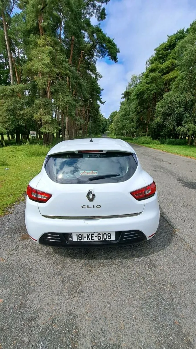 Car - Image 3