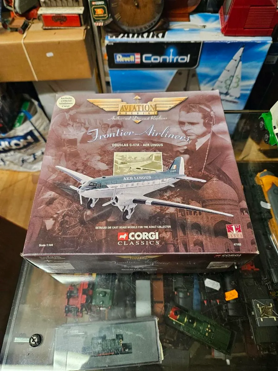 Corgi Aer Lingus Douglas C47A Aeroplane - Image 1
