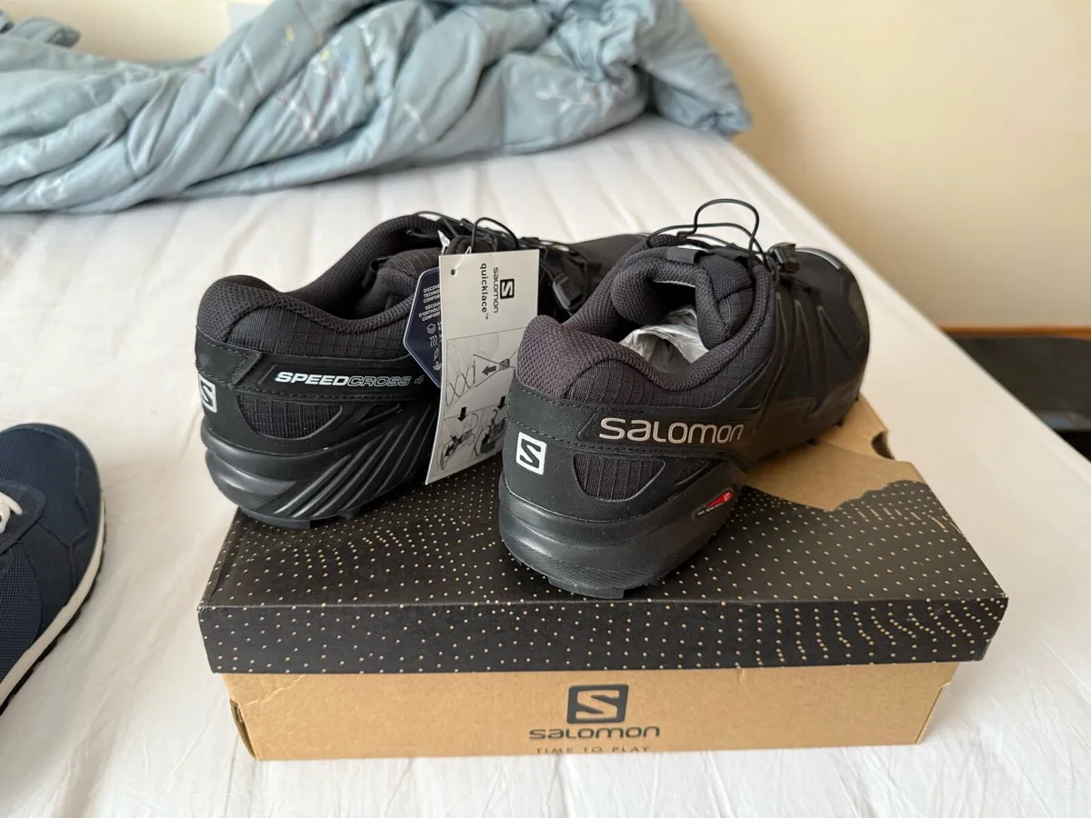 Salomon sport shoes (EUR-46,UK-11) - Image 1