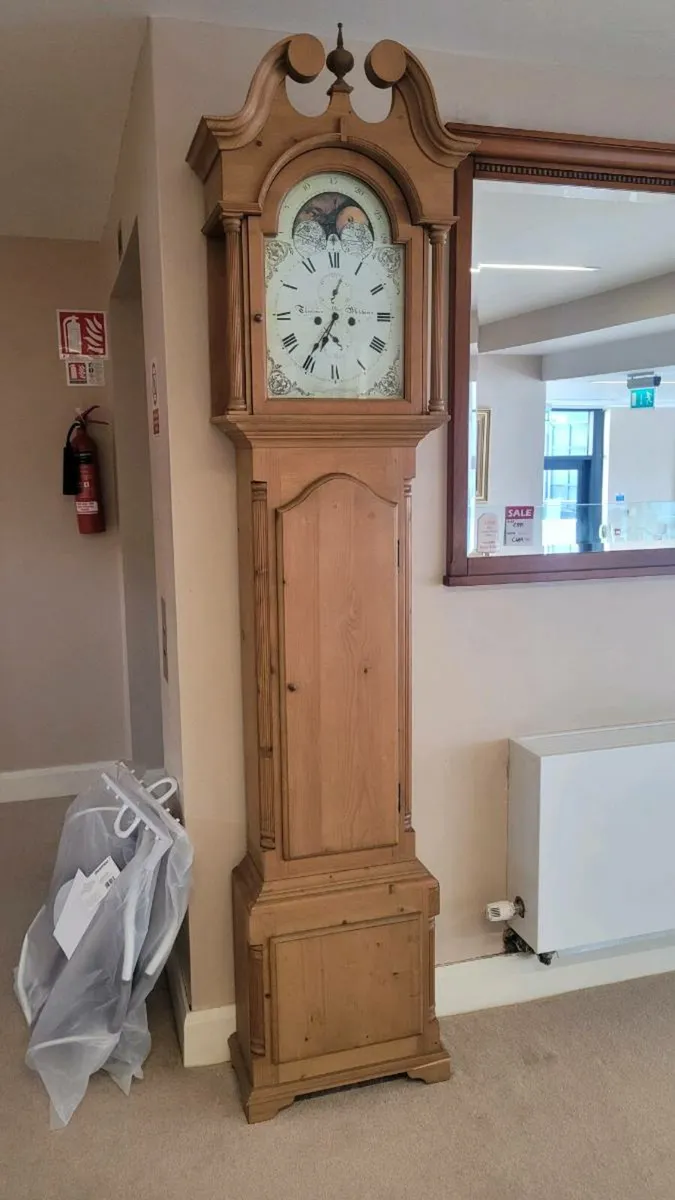 Grandfather clock - Image 1
