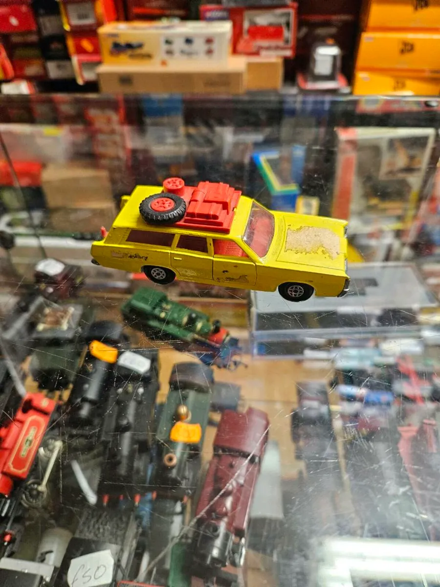Matchbox Superkings Station Wagon - Image 2