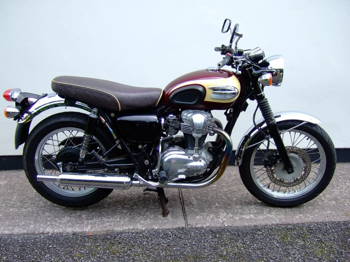Kawasaki W650 - Image 1