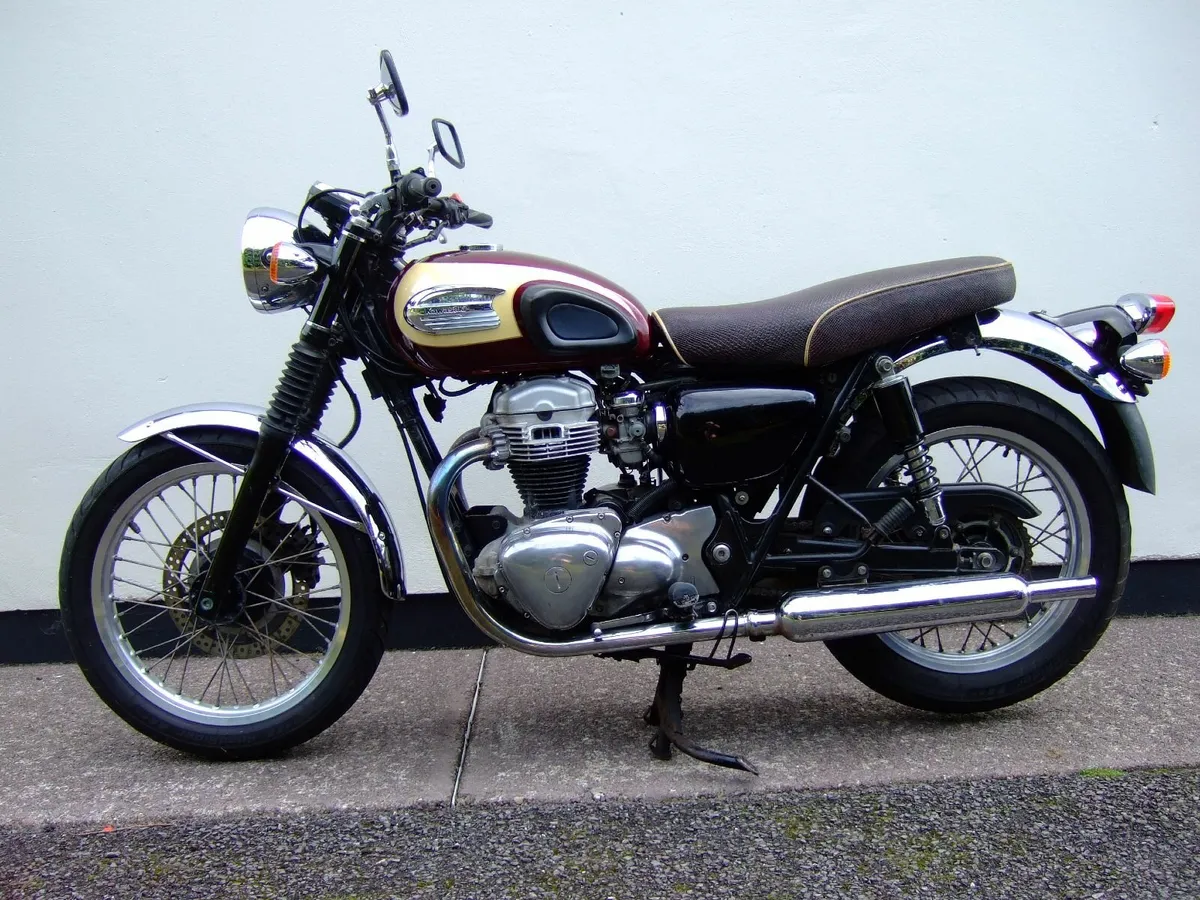 Kawasaki W650 - Image 2