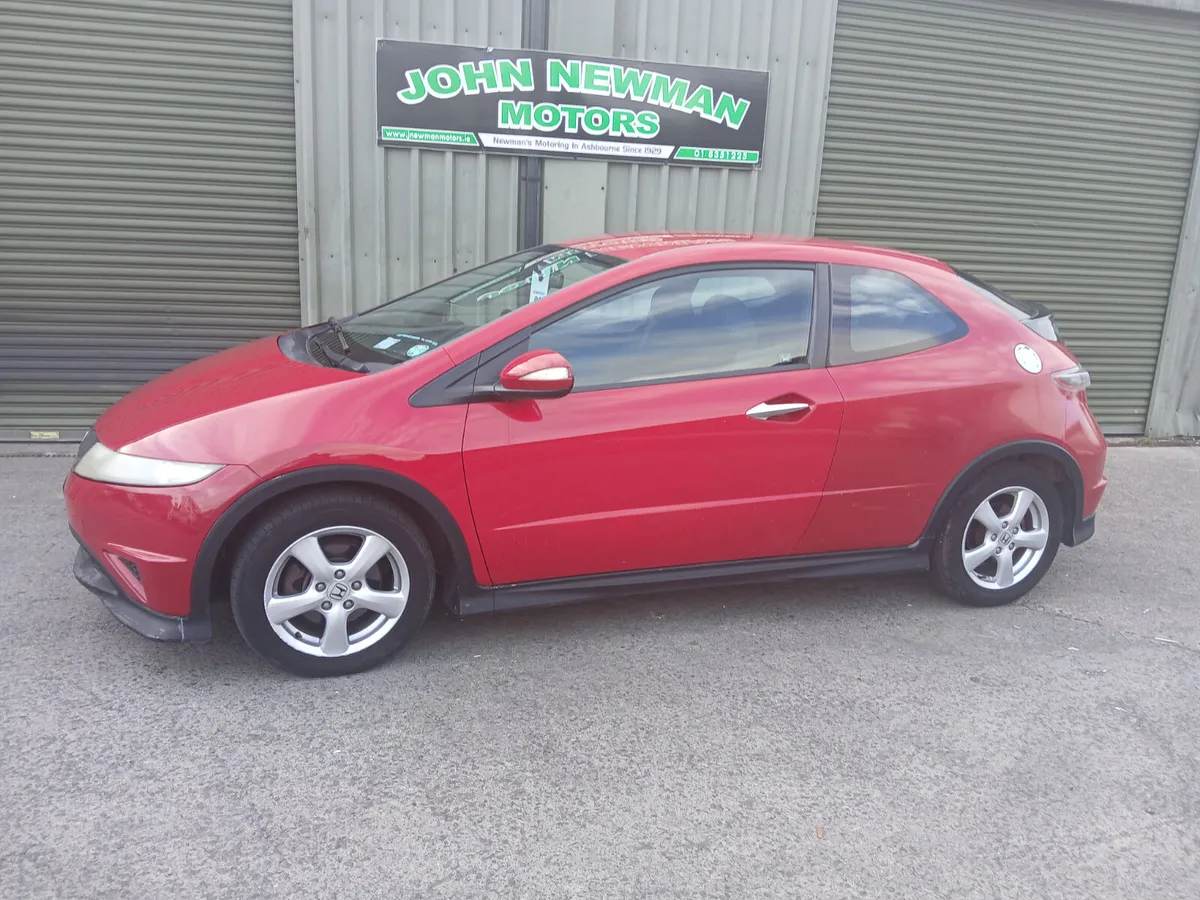 Honda Civic 1.3 pet low mileage - Image 3