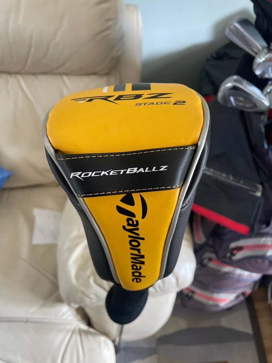Taylormade RBZ 3 wood 17deg HL Regular. Shaft - Image 1