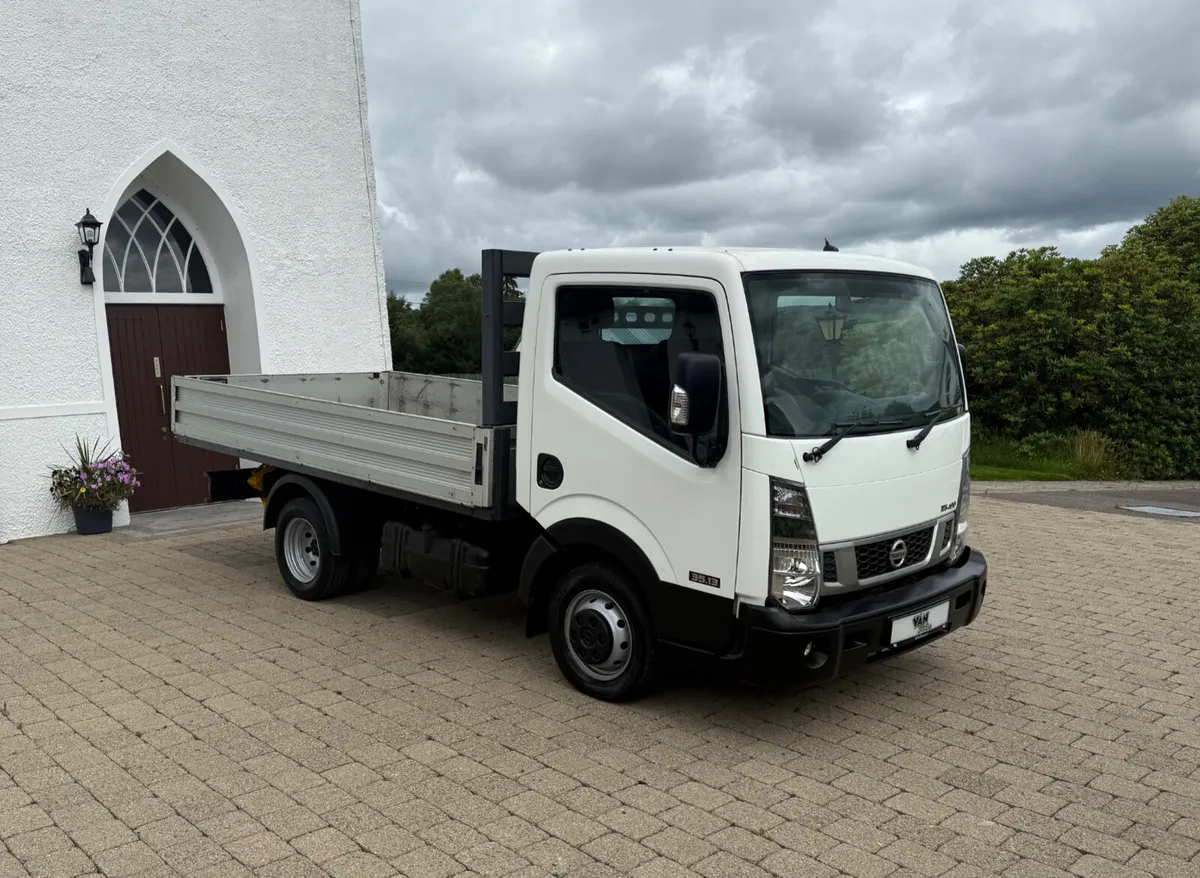 2019(192Reg)Nissan NT400 Cabstar TwinWheelDropside - Image 1