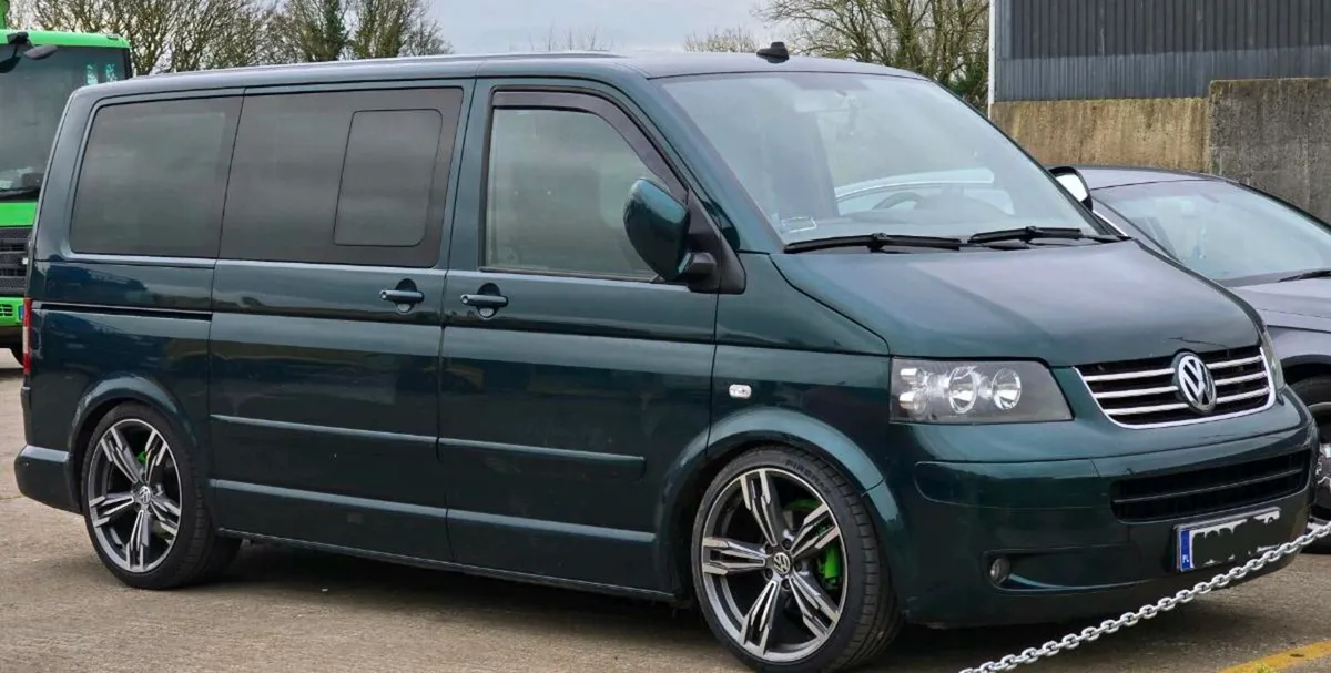 Vw t5 multivan 2.5 205hp - Image 1