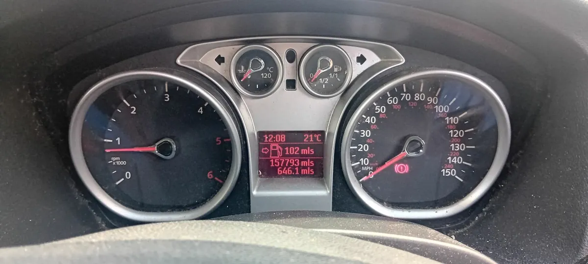 Ford Focus 2010 - Image 4