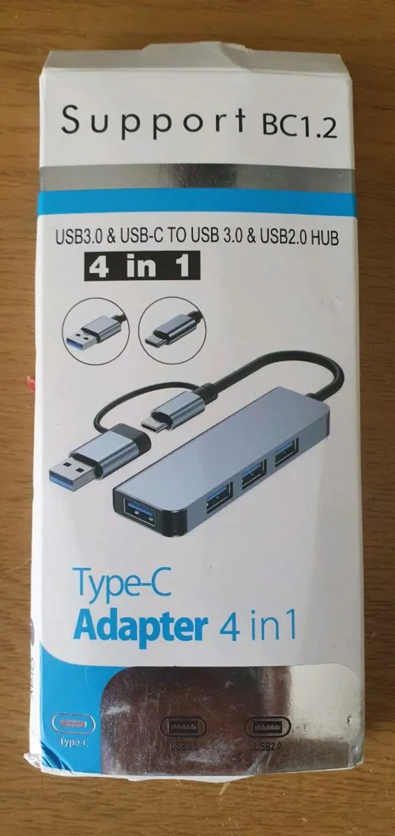4 Port USB Adapters. Type C & USB Connection
