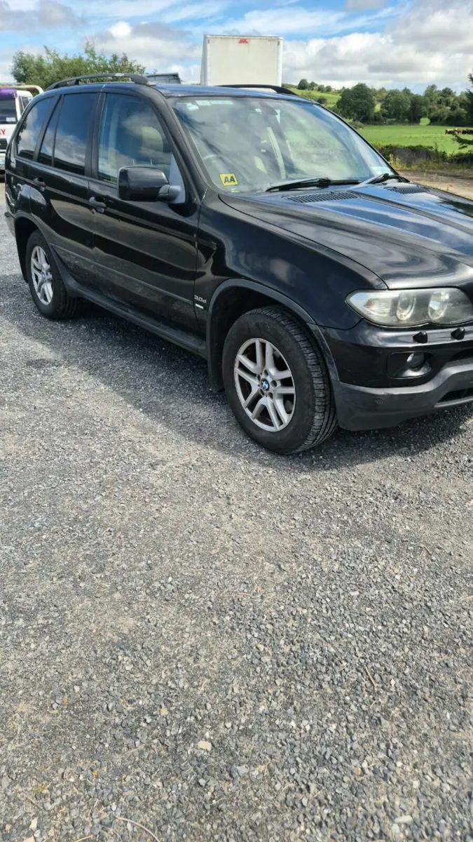 Bmw x5 - Image 1