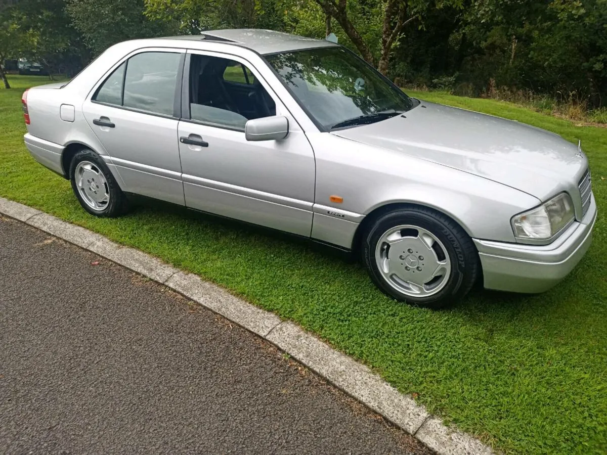 mercedes 280 sport. + Audi coupe + Toyota sprinter - Image 2