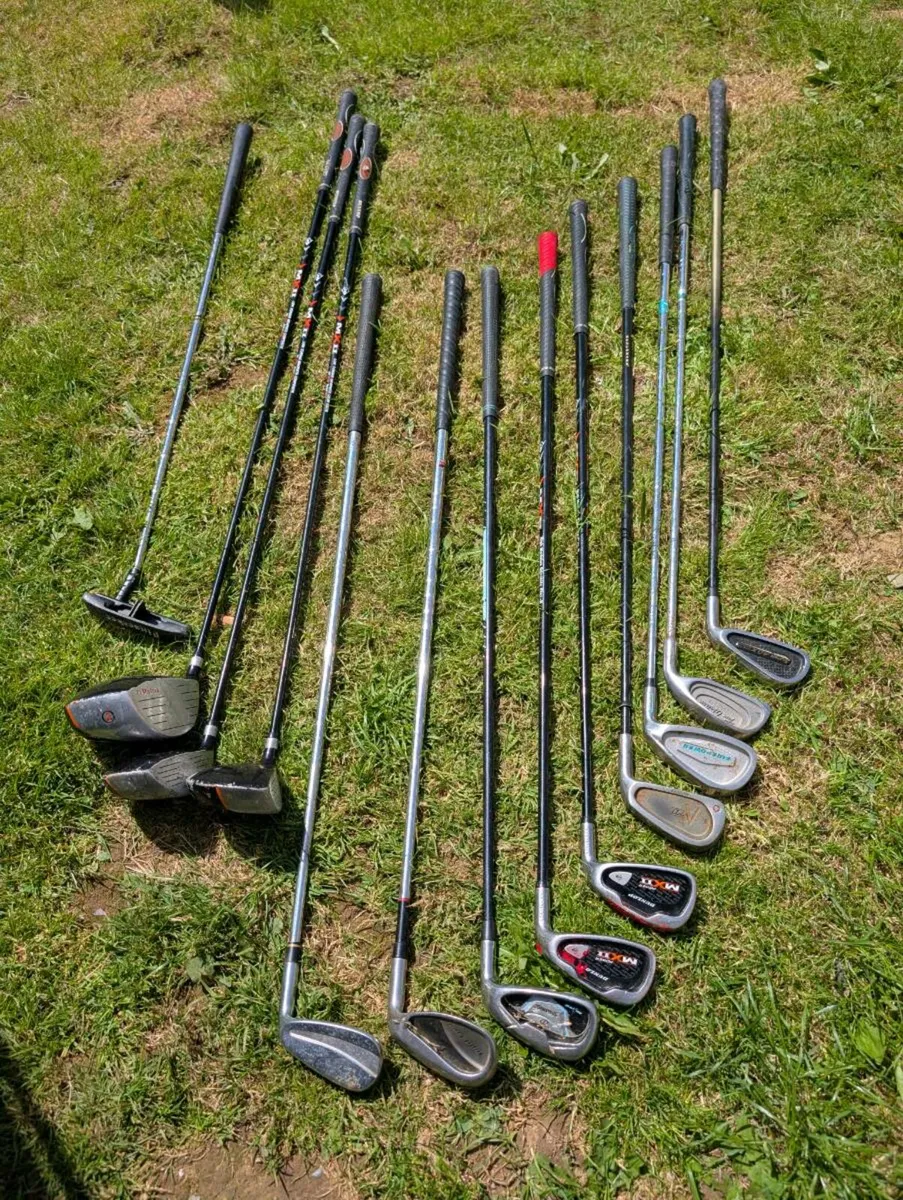 Adult set of mixed Golf clubs & putter everything - Image 1