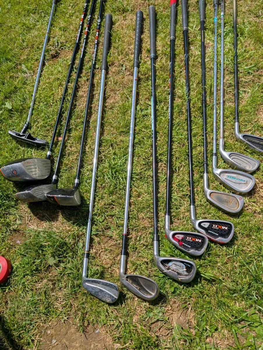 Adult set of mixed Golf clubs & putter everything - Image 3