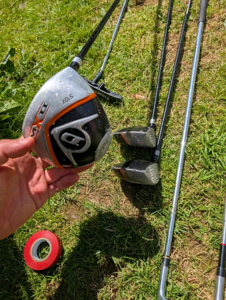Adult set of mixed Golf clubs & putter everything - Image 4