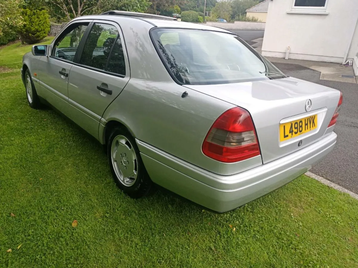 Merc 280 + 260 + Toyota +  Audi coupe + 80 +GTI - Image 2