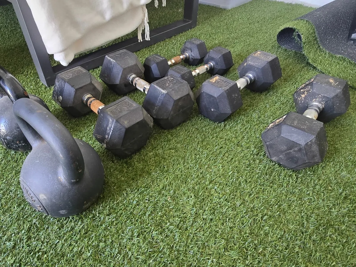 GYM WEIGHTS Hex & Kettlebells - Image 4