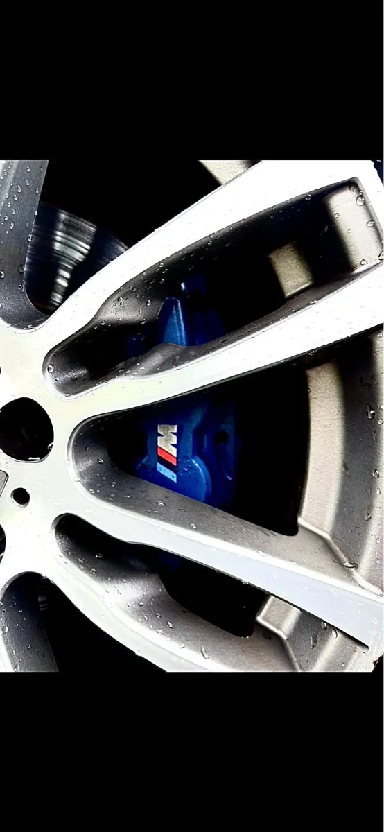 BMW 320D MSport Estoril Blue - Image 4