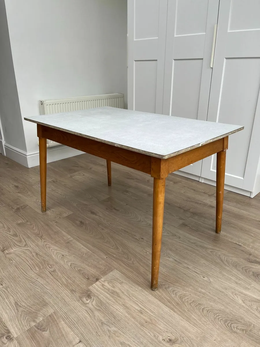 Vintage 1960s Formica Dining Table - Image 3