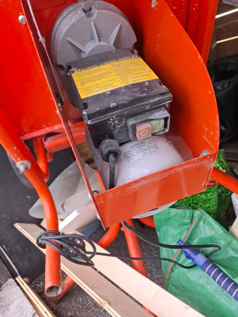 Pro plus cement mixer - Image 3