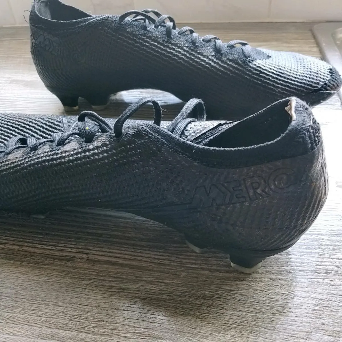 Nike Mercurial soccer boots - Image 1