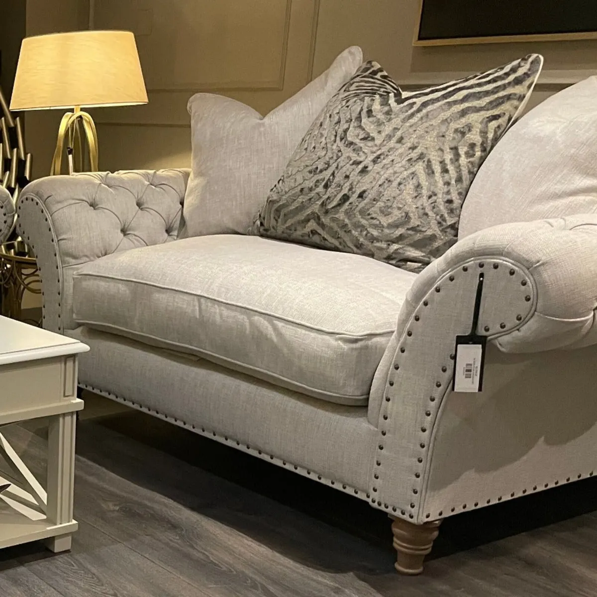 Westbridge button sofa brand new for quick sale - Image 1