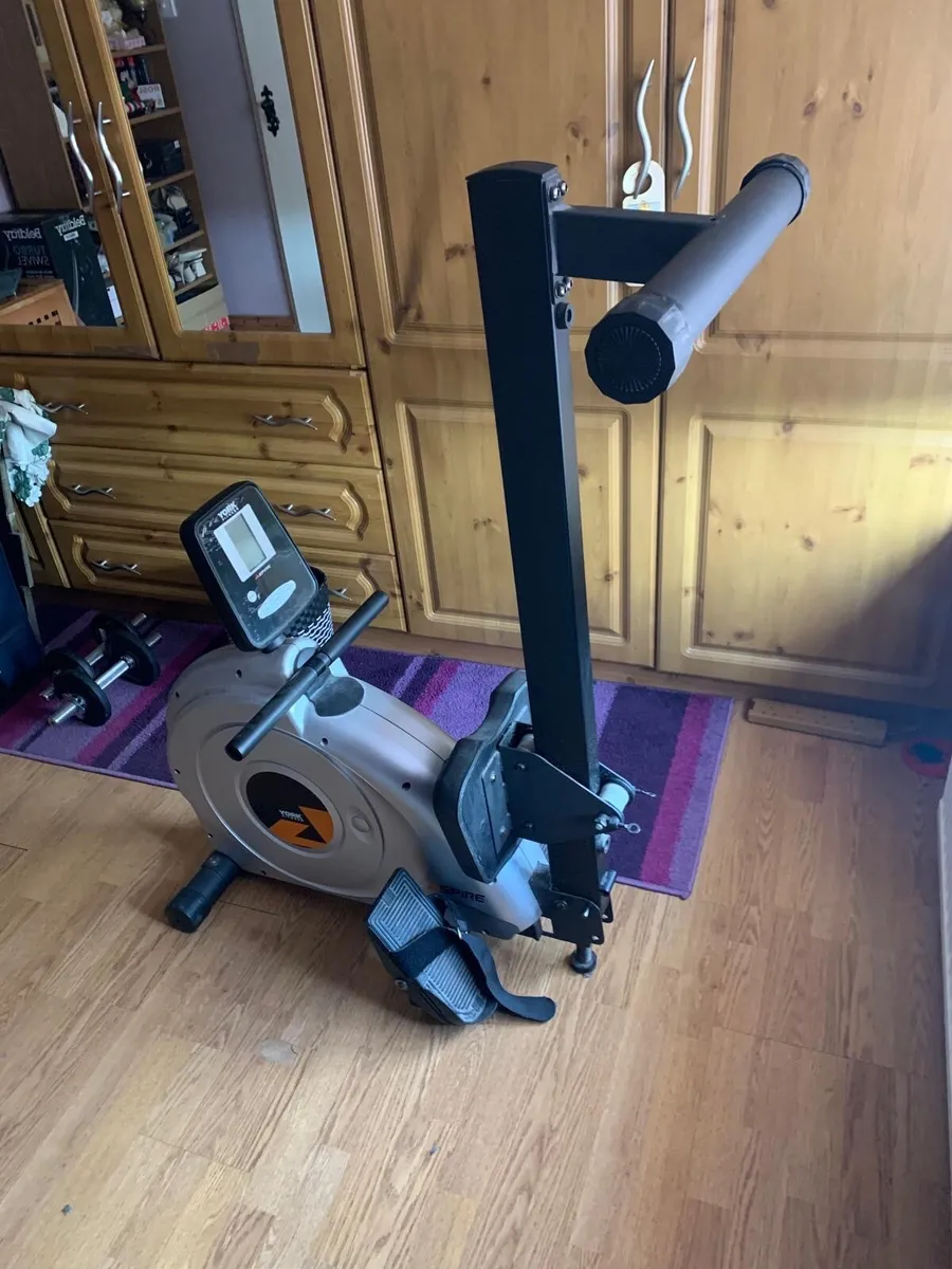 Rowing machine - Image 2