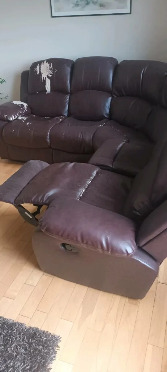 couch - Image 3