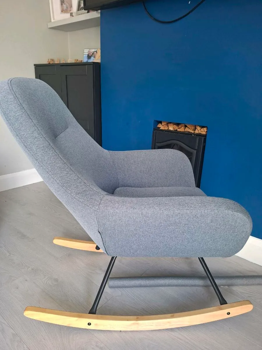 Rocking chair - Image 2