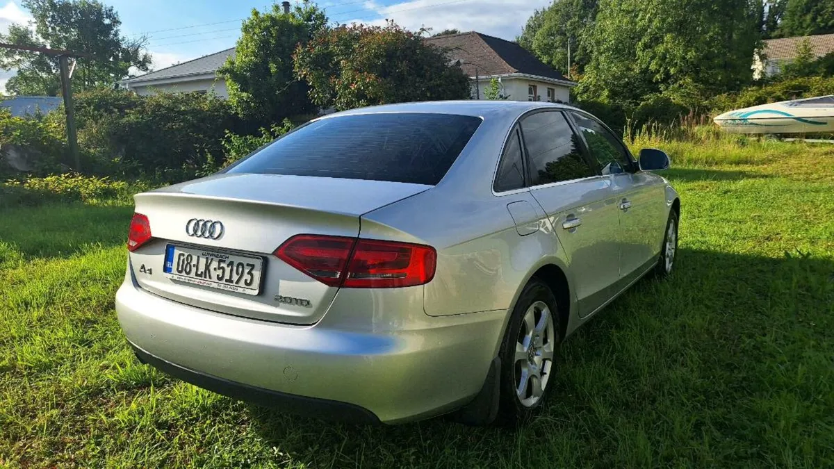 Audi A4 2008 - Image 2