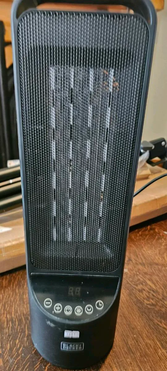 Black decker heater and cooler  fan - Image 2