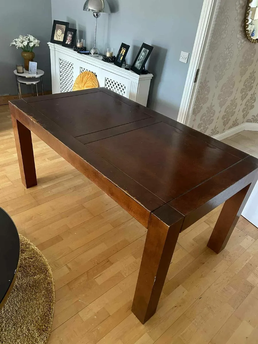 Dining table - Image 2