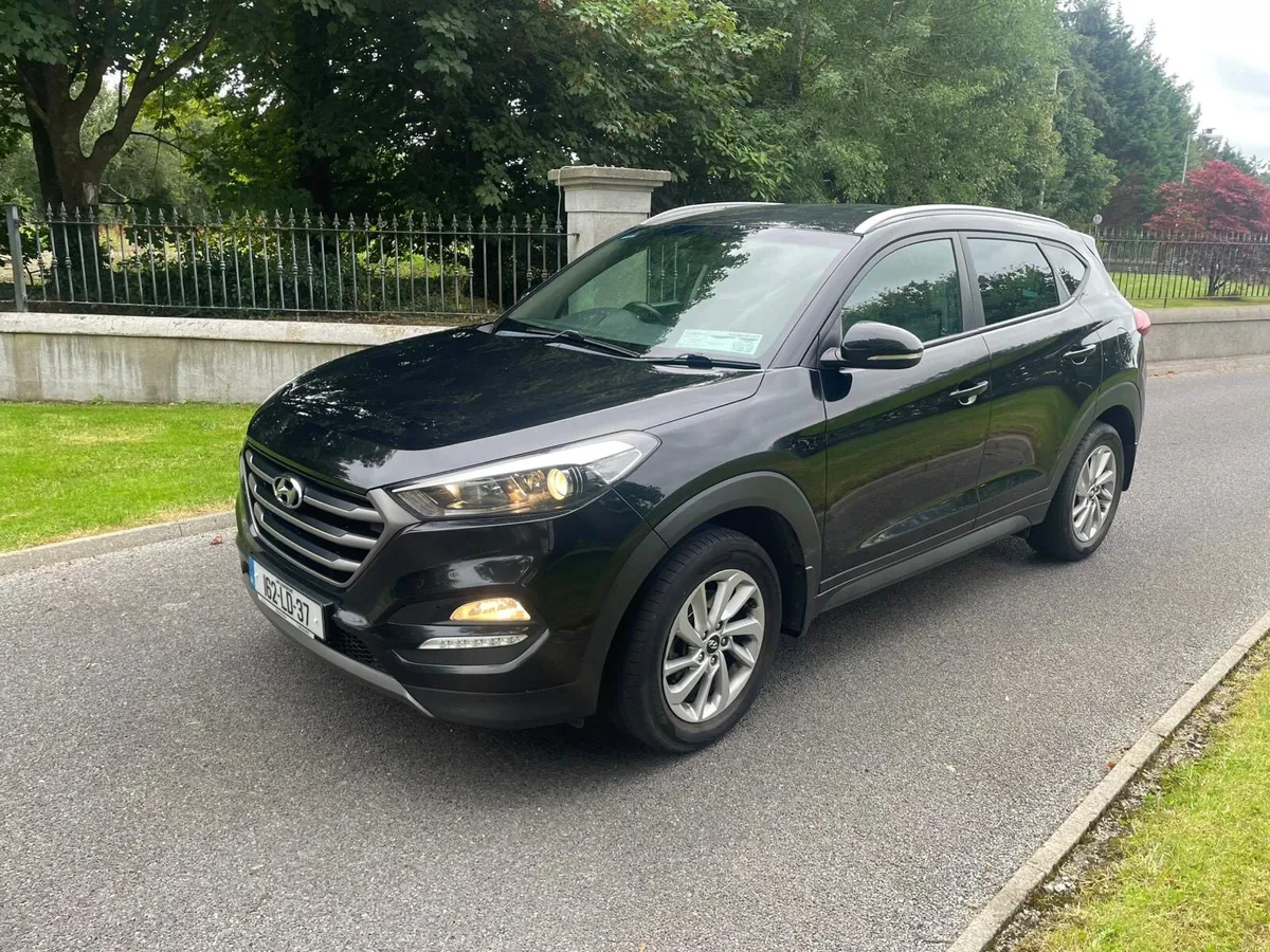 2016 Hyundai Tucson Executive - Image 3