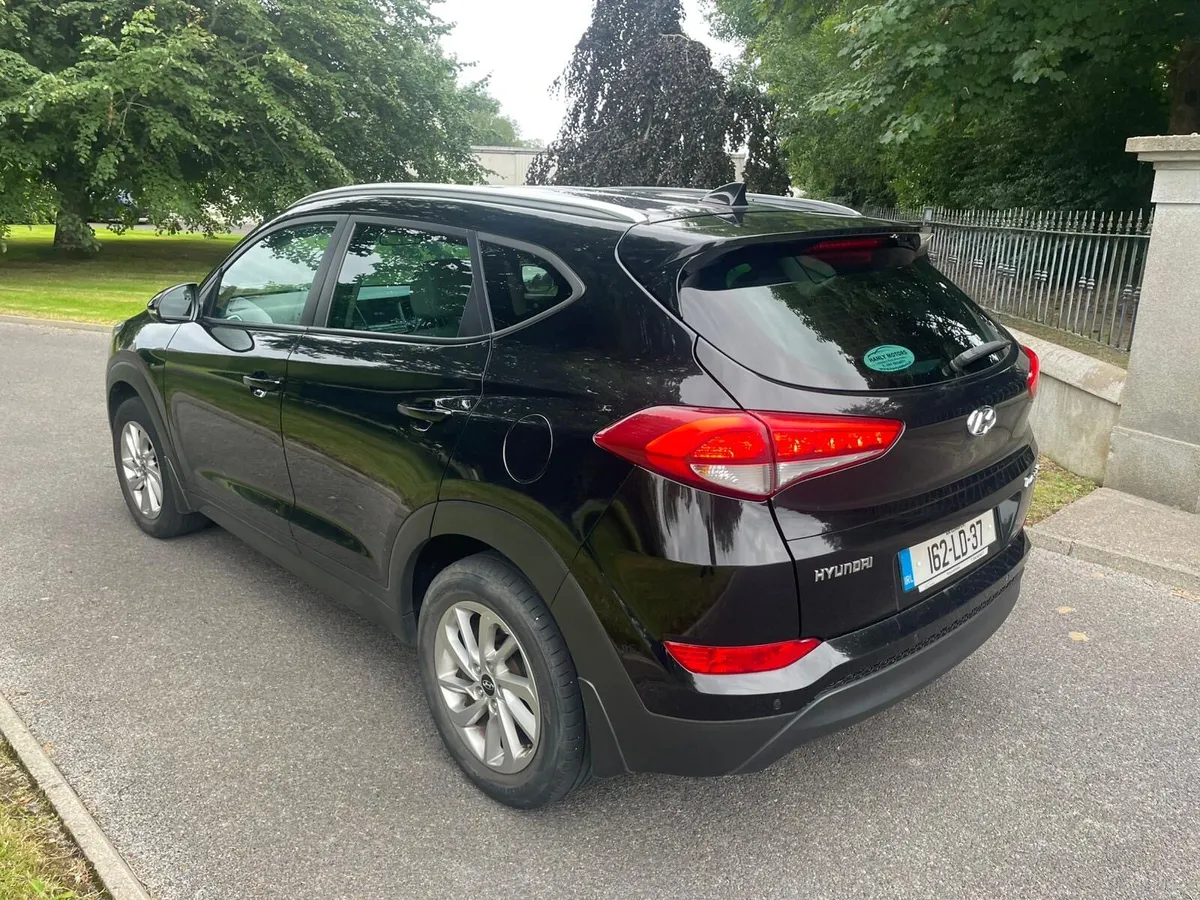 2016 Hyundai Tucson Executive - Image 4