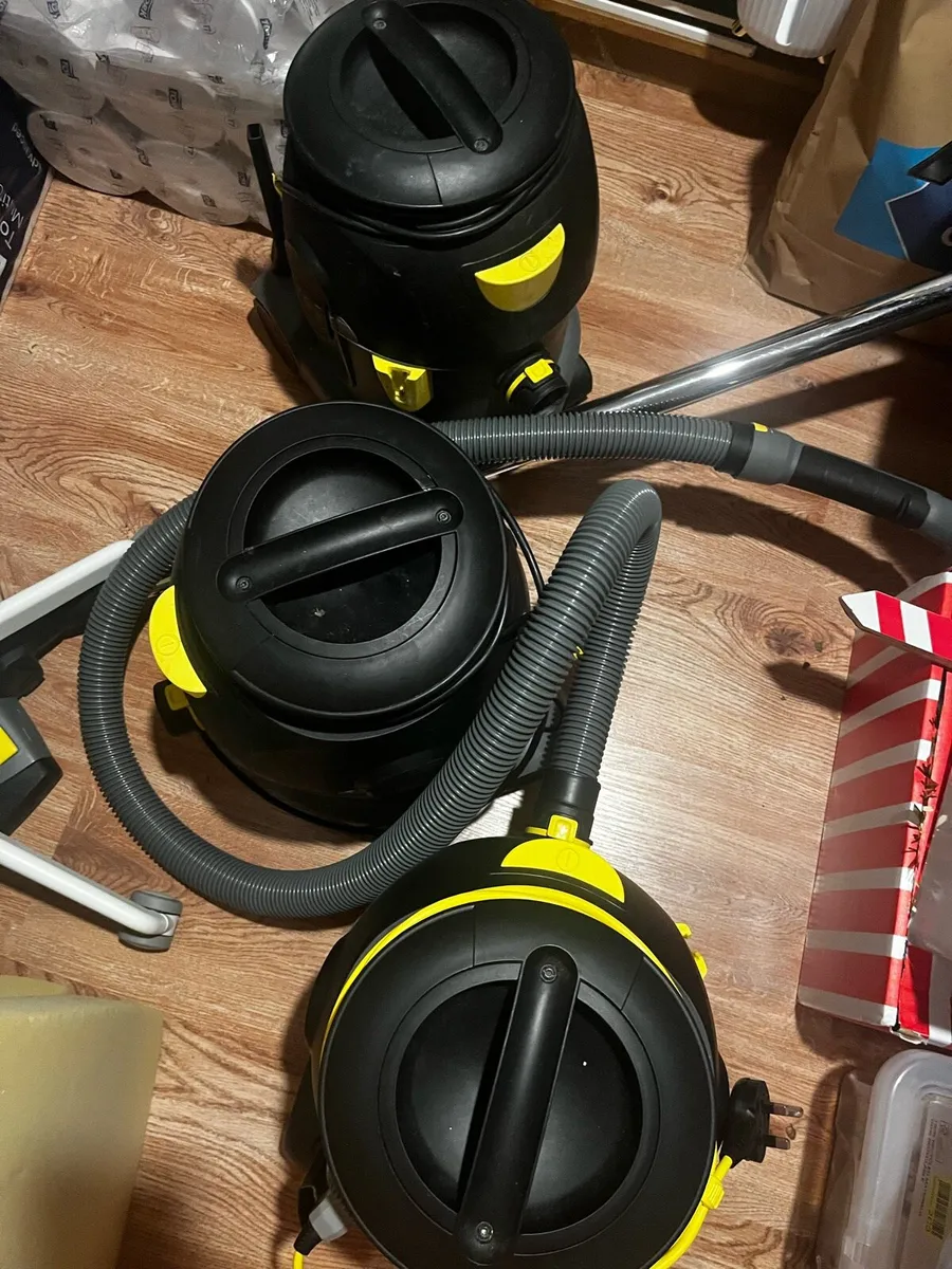 Vacuum cleaner Karcher - Image 1