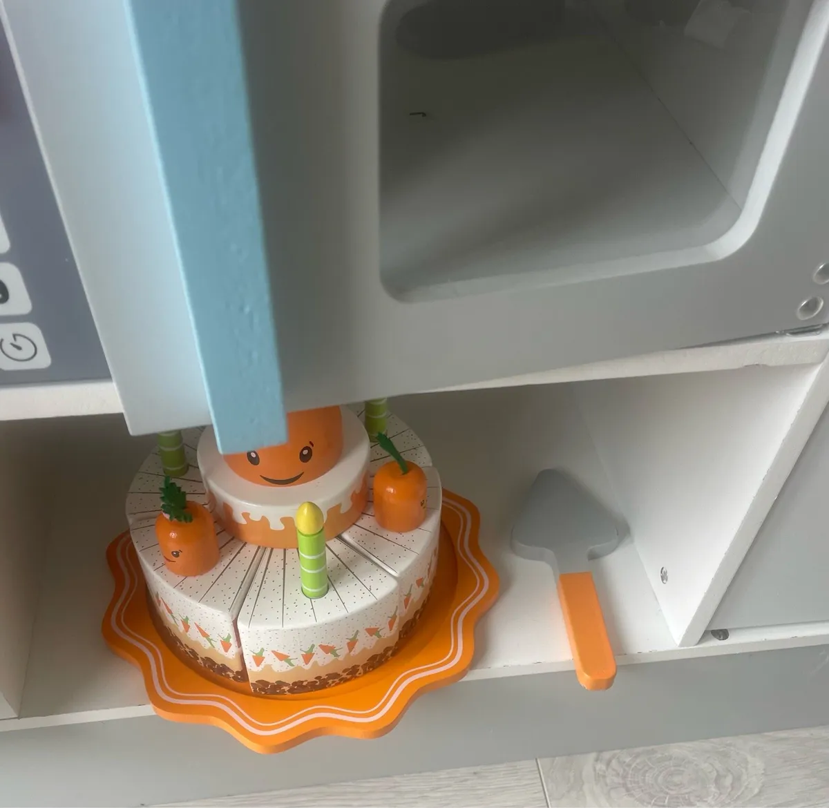 Toy kitchen - Image 4