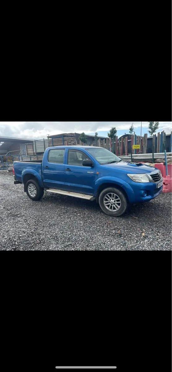 Toyota hilux pickup for sale - Image 1