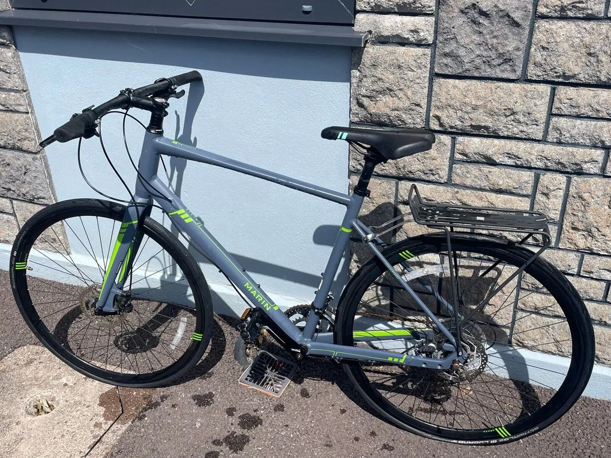 Marin Fairfax SC4 Road/Commuter Bike - Image 1