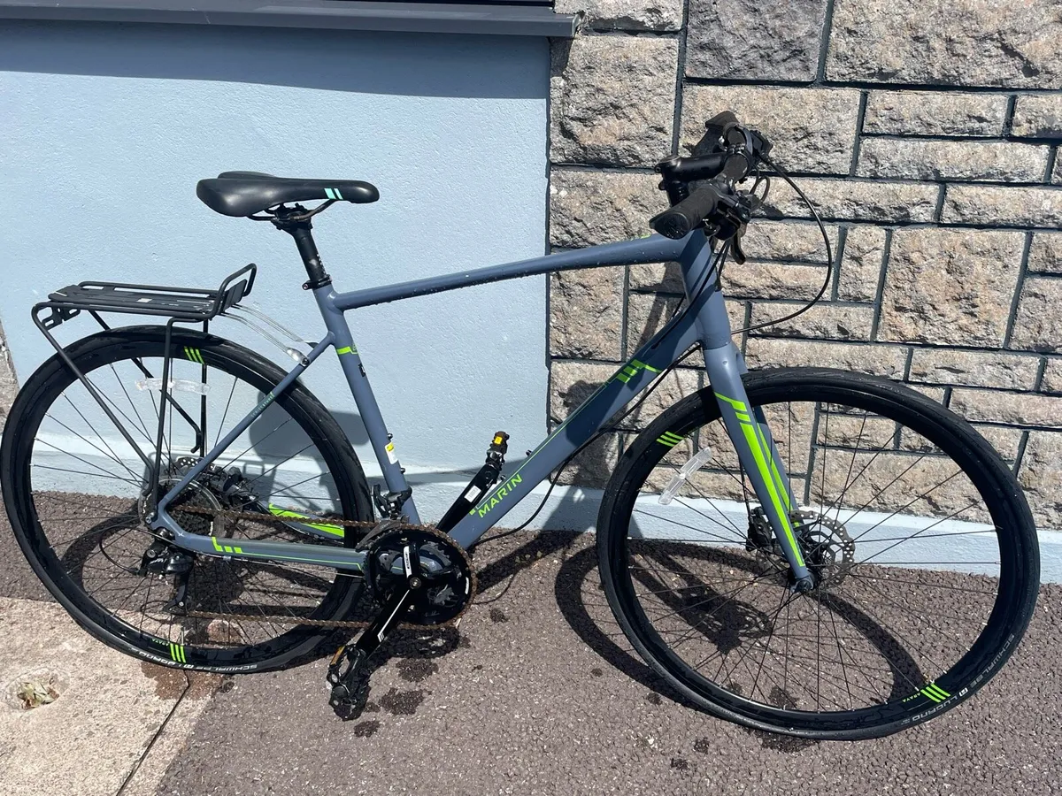 Marin Fairfax SC4 Road/Commuter Bike - Image 2