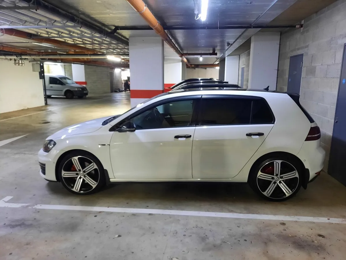 Volkswagen Golf 2016 - Image 4