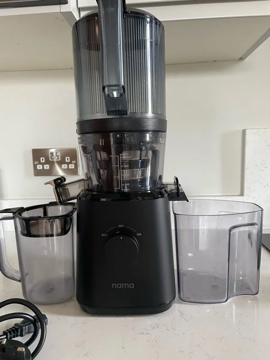Nama J2 Cold Press Juicer, Black, UK Version - Image 2