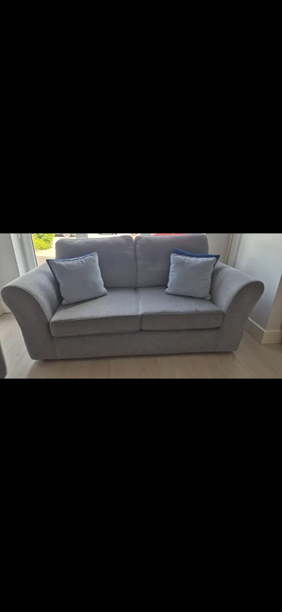 3 seater sofa - Image 1