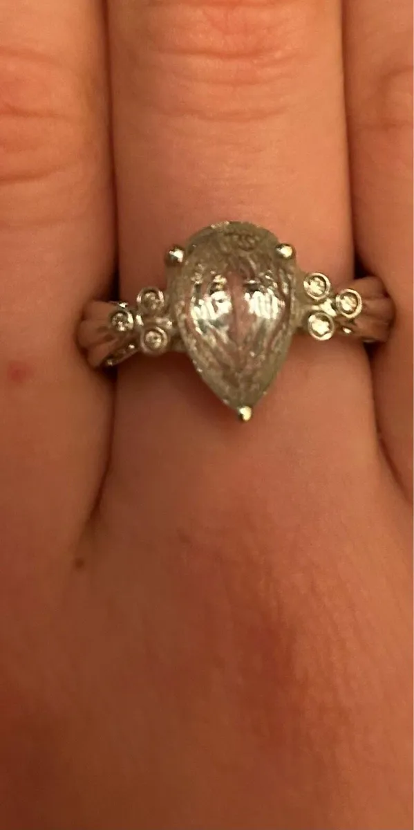3 silver gemstone rings fit size J to L - Image 2