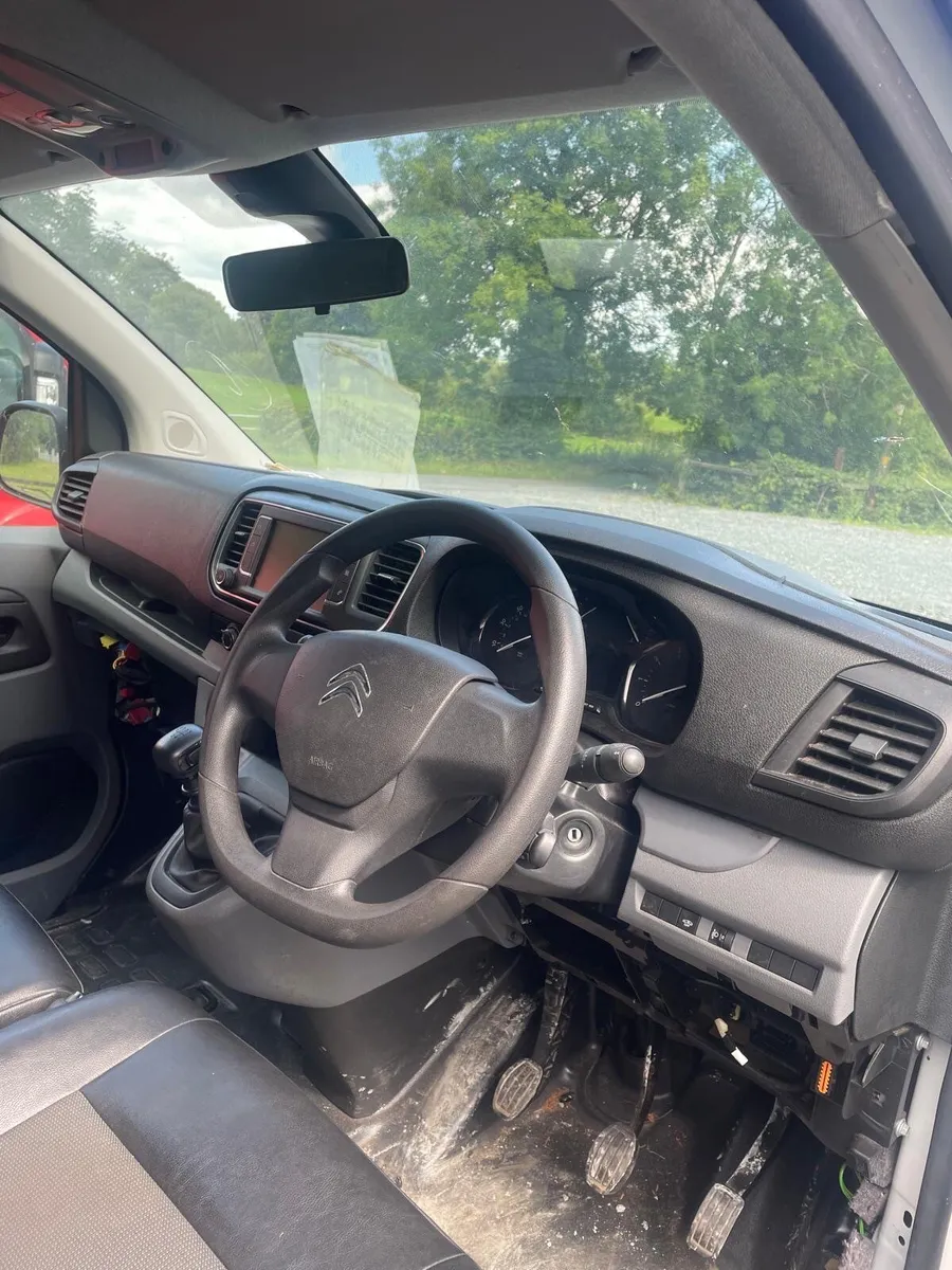 2022 Citroen Dispatch - Image 1