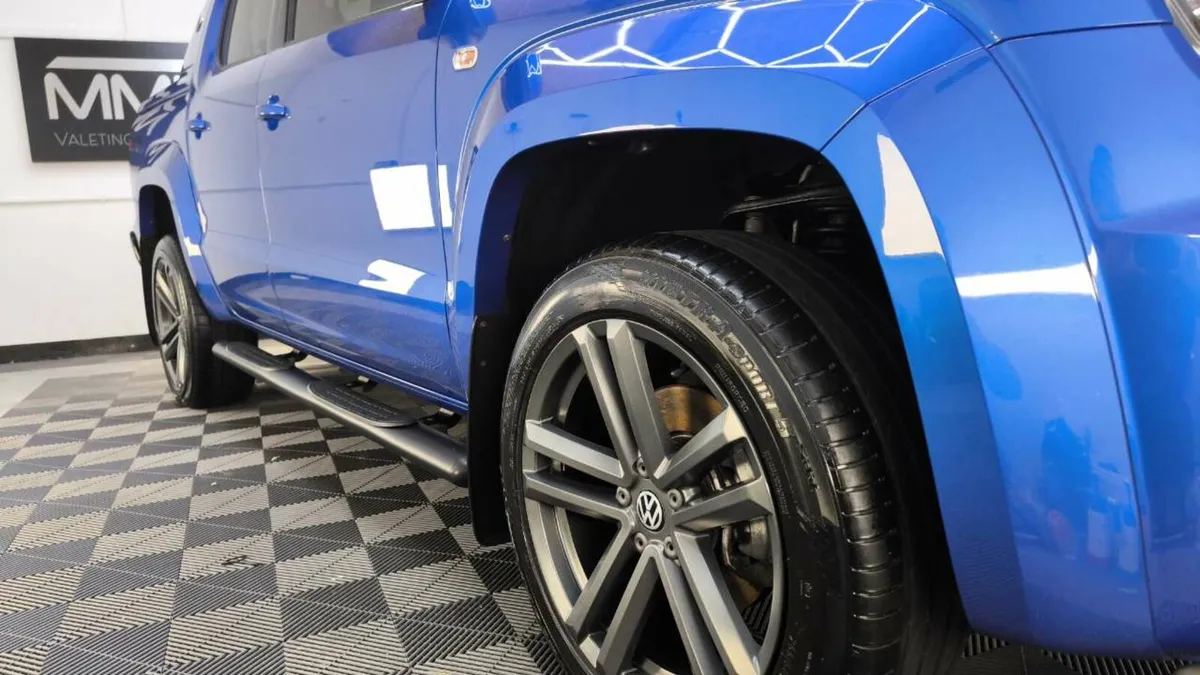 Volkswagen Amarok 3.0 v6 Aventura - Image 4
