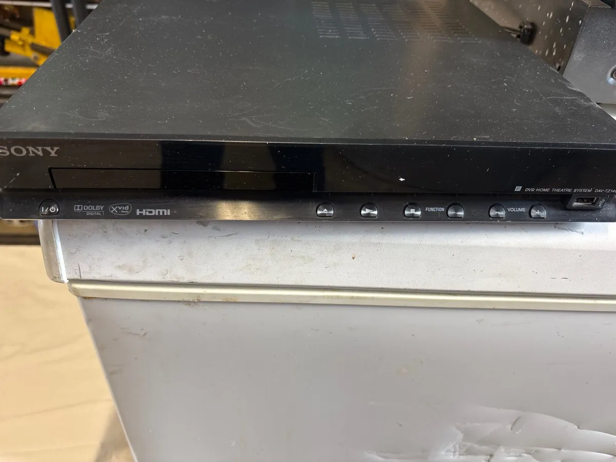 DVD player - Image 1