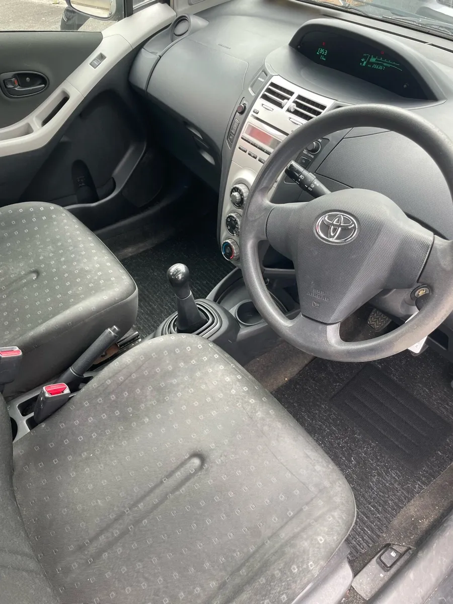 2008 Toyota Yaris 1.0 Petrol NCT 12/26 - Image 4