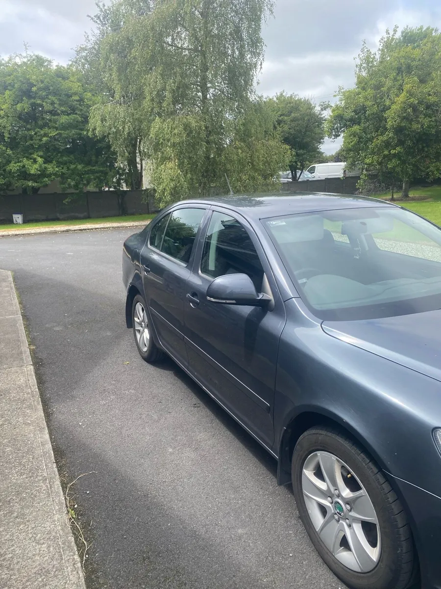 Skoda Octavia 2011 - Image 4