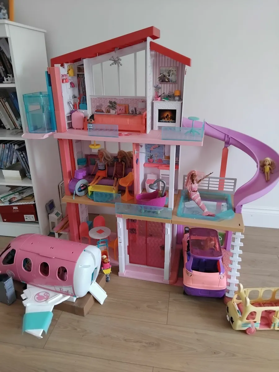 Bairbe Dream House...like new - Image 3