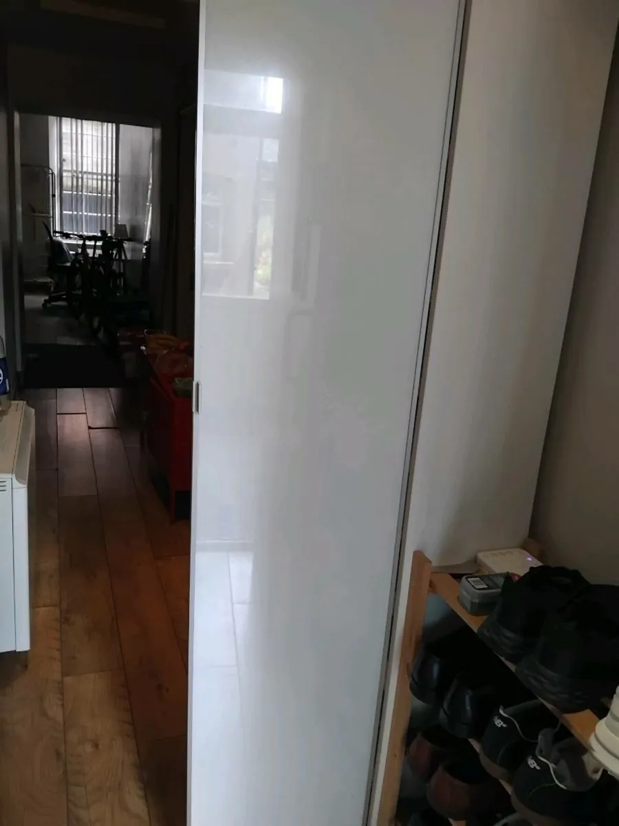 High Cabinet - Image 4