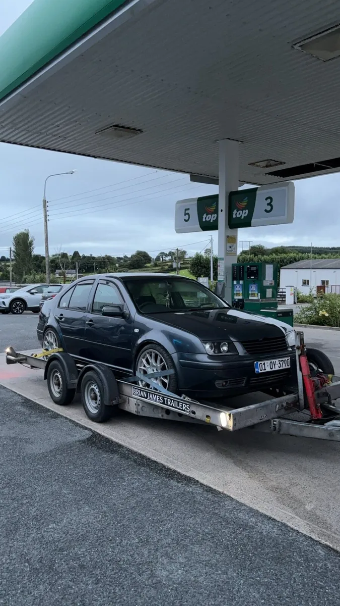 VW BORA 1.9 TDI 115 6 SPEED - Image 2